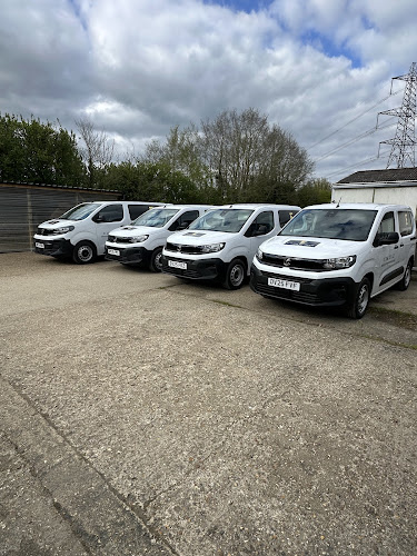 E Reynolds Fencing E Reynolds Fencing